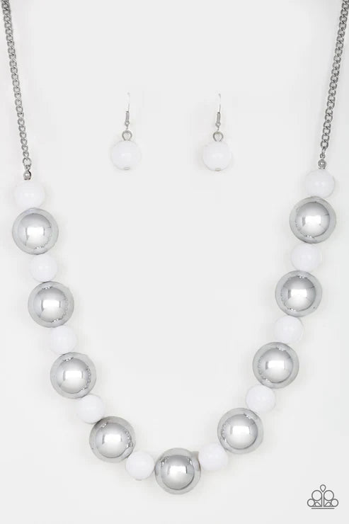 Top Pop - White  Necklace